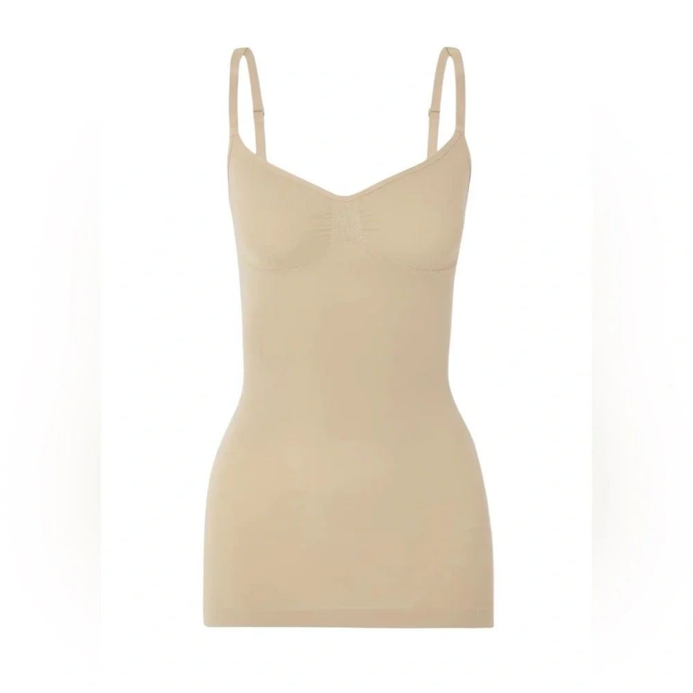 NEW SKIMS shapewear slip dress new in package/no box color:clay